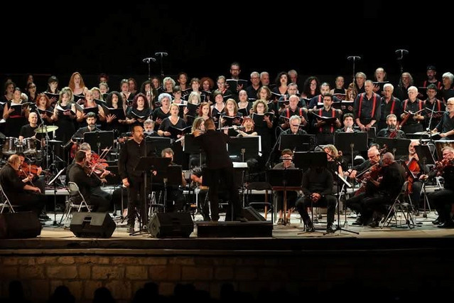 Ρεκόρ-επιτυχίας-για-τις-πολιτιστικές-εκδηλώσεις-του-δήμου-Ηρακλείου-«Καλοκαίρι-2025-–-Περισσότερα-από-270-γεγονότα