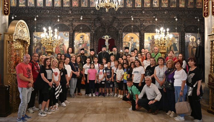 Επίσκεψη-Μητροπολίτη-Καστορίας-στη-Μητρόπολη-Φιλιππουπόλεως