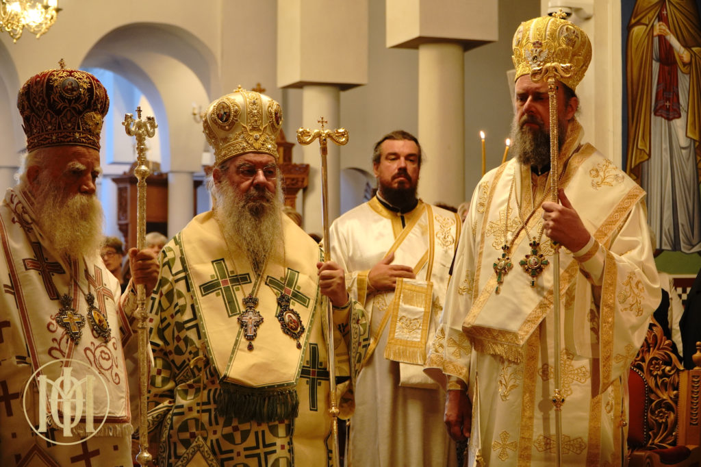 Τρισαρχιερατική-Θεία-Λειτουργία-και-δεκαετές-μνημόσυνο-π.-Συμεών-Κραγιόπουλου