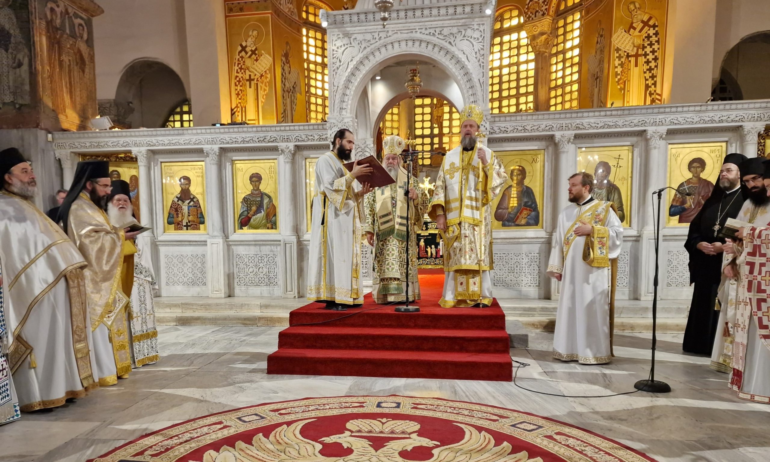 Δισαρχιερατική-Θεία-Λειτουργία-και-μνημόσυνο-μακαριστού-Μητροπολίτη-Ανθίμου-στη-Θεσσαλονίκη