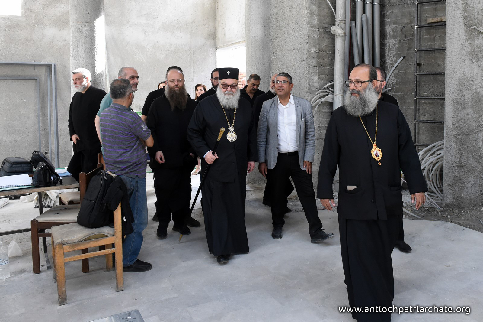 Ο-Πατριάρχης-Αντιοχείας-επιθεώρησε-τις-εργασίες-αποκατάστασης-στον-ναό-του-Προφήτη-Ηλία-στη-Δαμασκό-(ΦΩΤΟ)