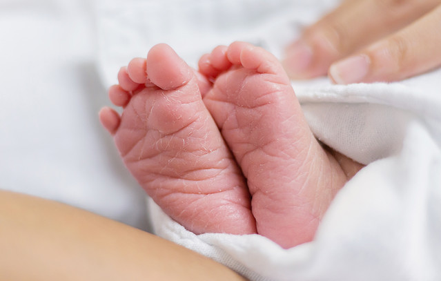 Νέα-στοιχεία-για-τον-θάνατο-του-2,5-μηνών-βρέφους-στα-Χανιά-–-Το-καταπλάκωσαν-οι-γονείς-του-την-ώρα-που-αποκοιμήθηκαν