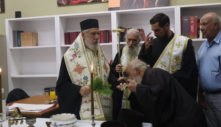 Αγιασμός-για-την-έναρξη-μαθημάτων-της-Σχολής-Βυζαντινής-και-Παραδοσιακής-Μουσικής-στη-Σύρο