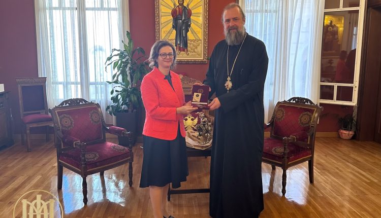 Ο-Μητροπολίτης-Θεσσαλονίκης-υποδέχθηκε-την-Γενική-Πρόξενο-της-Αλβανίας