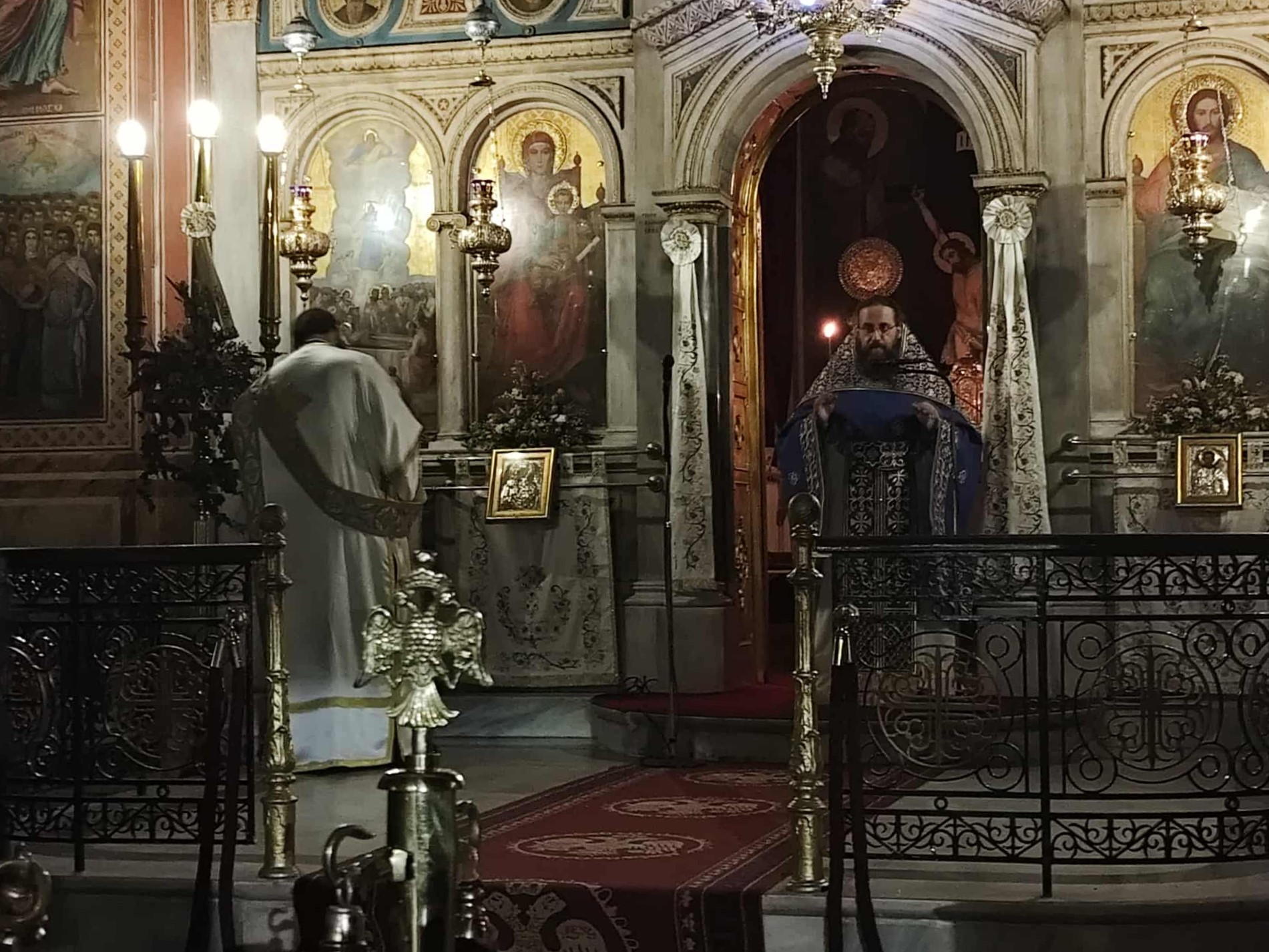 Άφατη-κατάνυξη-στην-ιερά-αγρυπνία-για-την-Παναγία-Οδηγήτρια-της-Αγιορείτικης-Μονής-Ξενοφώντος,-στην-Κοίμηση-Θεοτόκου-Αμαρουσίου!