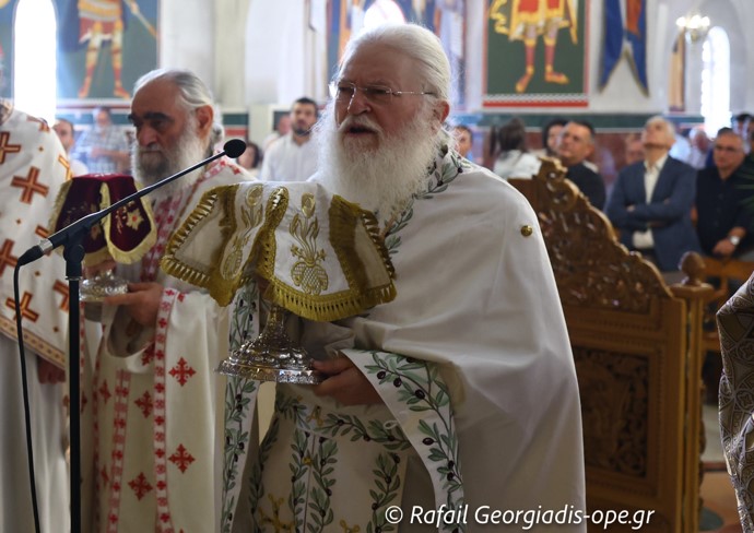 Ο-Γέροντας-Εφραίμ-Βατοπαιδινός-για-τον-μακαριστό-π.-Βασίλειο-Γοντικάκη-(bΙΝΤΕΟ)