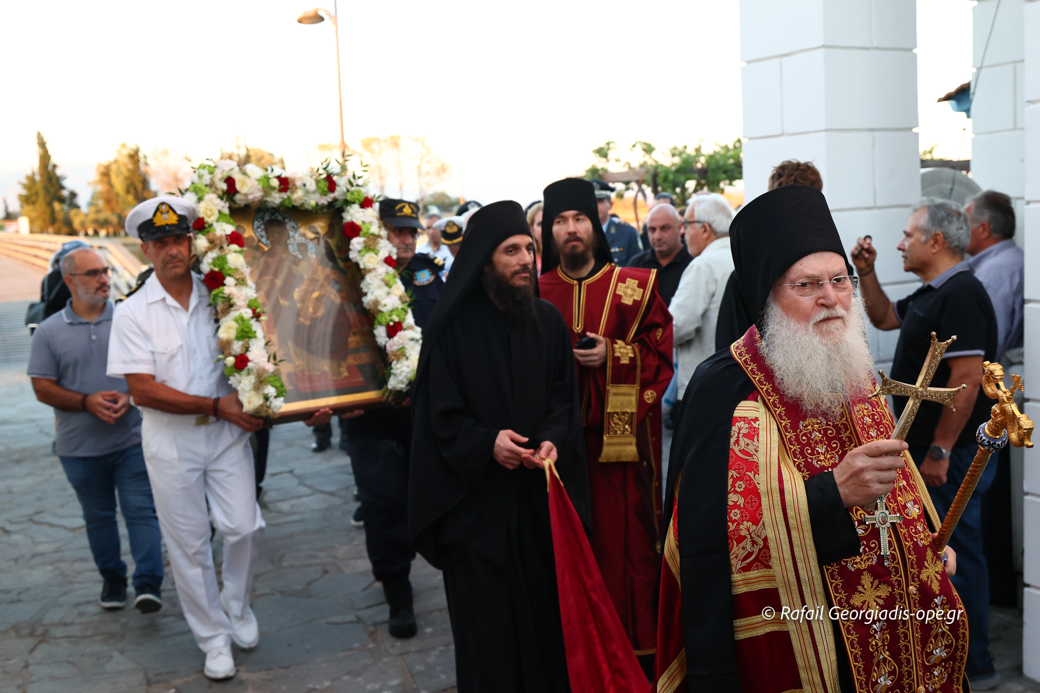 Γέροντας-Εφραίμ-Βατοπαιδινός:-«Η-προσευχή-δίνει-διέξοδο-στο-αδιέξοδό-μας»