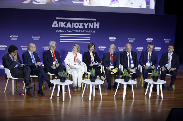 Ολοκληρώθηκε-το-συνέδριο-Δικαιοσύνης:-Τι-δήλωσαν-εισαγγελείς-του-Αρείου-Πάγου-για-το-αίτημα-εκταφής-στα-Τέμπη