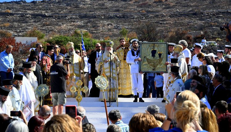 Λαμπρός-εορτασμός-της-Παναγίας-Μυρτιδιώτισσας-στα-Κύθηρα