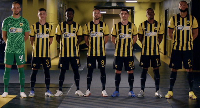 Το-ΠΑΜΕ-ΣΤΟΙΧΗΜΑ-«ξαναχτυπά»:-Με-πρωταγωνιστή-τον-Πέτρο-Μάνταλο-αποκαλύφθηκε-το-νέο,-κίτρινο-λογότυπο-στη-φανέλα-της-ΑΕΚ