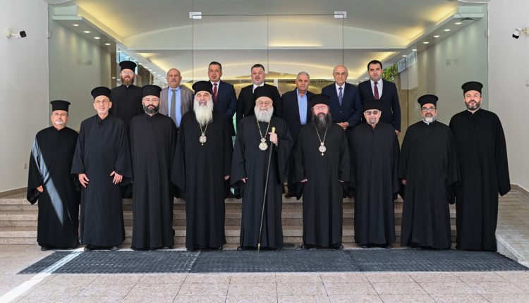 Ο-Πατριάρχης-Αντιοχείας-συναντά-Ιερείς-και-Προέδρους-Σωματείων