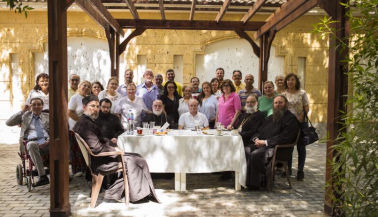 Με-λαμπρότητα-εορτάστηκε-η-Παναγία-η-Μυρτιδιώτισσα-στο-Χελουάν