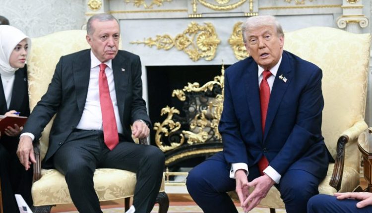 Ο-Ερντογάν-προανήγγειλε-διάλογο-με-τον-Οικουμενικό-Πατριάρχη-για-τη-Θεολογική-Σχολή-της-Χάλκης-–-Συνάντηση-με-Τραμπ-στον-Λευκό-Οίκο