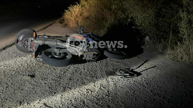 Μηχανή-έφυγε-από-τον-δρόμο-στην-Καστοριά-–-Σοβαρά-τραυματισμένοι-οι-δύο-αναβάτες