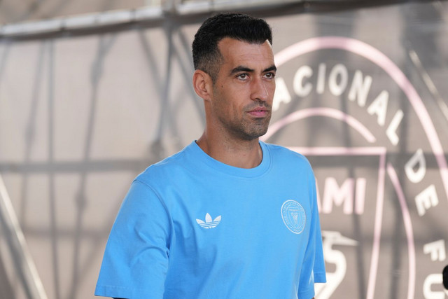 Ο-Σέρχιο-Μπουσκέτς-ανακοίνωσε-το-τέλος-της-ποδοσφαιρικής-του-καριέρας