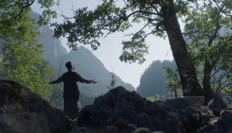 Η-Μητρόπολη-Πειραιώς-βραβεύει-σήμερα-την-τηλεοπτική-σειρά-«Άγιος-Παΐσιος-–-Από-τα-Φάρασα-στον-ουρανό»-(ΒΙΝΤΕΟ)