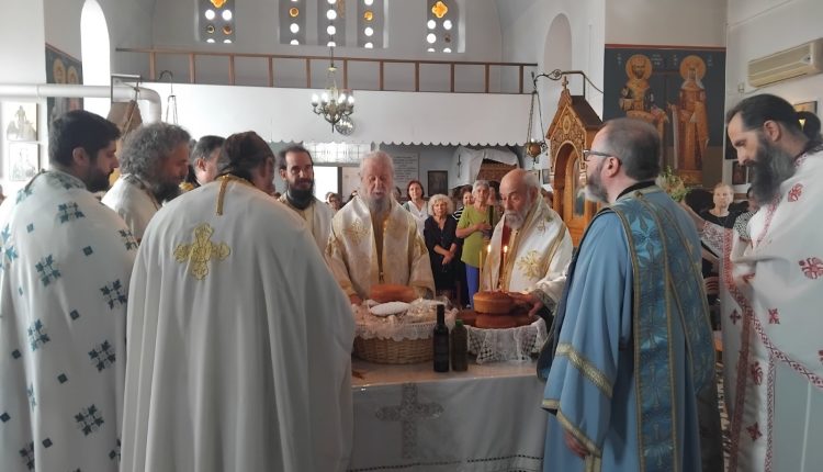 Η-Εορτή-του-Αγίου-Ιωάννου-του-Θεολόγου-στην-Ιερά-Μητρόπολη-Καρυστίας