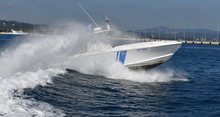 Πάτρα:-Έρευνες-για-88χρονο-κολυμβητή-στα-Αραχωβίτικα-–-ertnews.gr