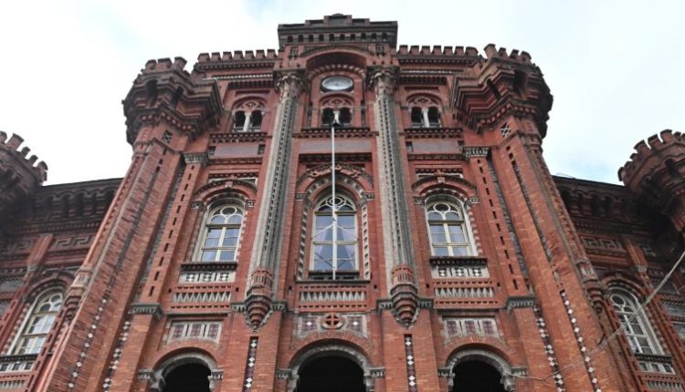 Η-Πατριαρχική-Μεγάλη-του-Γένους-Σχολή-μετακομίζει-λόγω-έργων