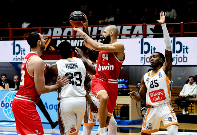 Τα-μπασκετικά-βλέμματα-στον-αποψινό-τελικό-του-super-cup-στη-Ρόδο:-Ολυμπιακός-και-Προμηθέας-για-τον-πρώτο-τίτλο-της-σεζόν