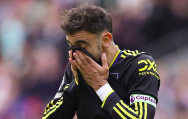 premier-league:-Δράμα-για-τη-Μάντσεστερ-Γιουνάιτεντ,-της-έριξε-3άρα-η-Μπρέντφορντ