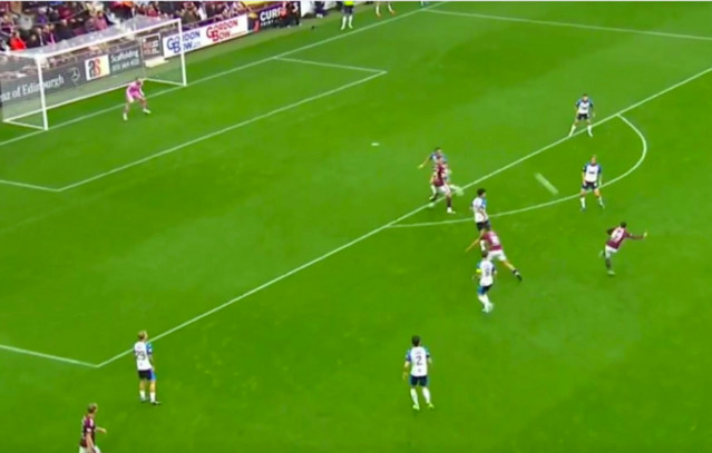 Αλέξανδρος-Κυζιρίδης:-Μαγικό-γκολ-στον-αγώνα-της-Χαρτς-με-τη-Φόλκερκ