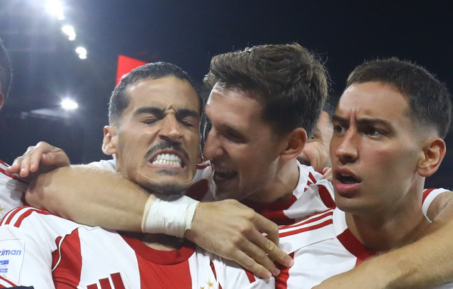 Ολυμπιακός:-Η-παρακάμερα-της-ΠΑΕ-με-το-ξέσπασμα-του-Τσικίνιο-στη-νίκη-επί-του-Λεβαδειακού