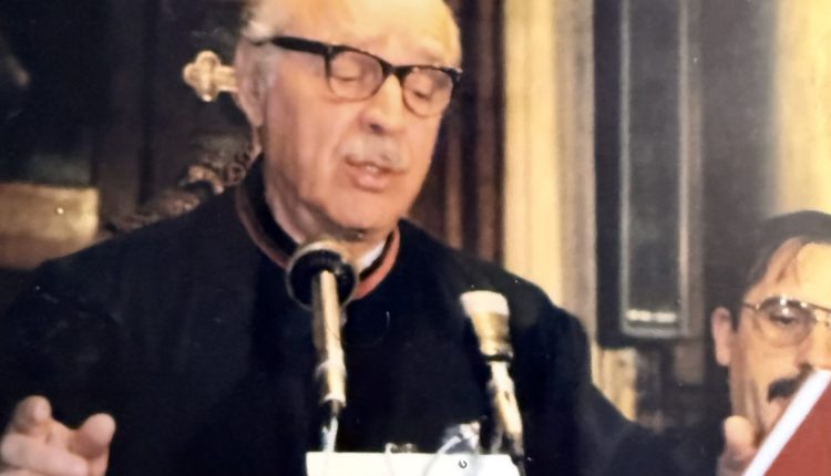 Σπυρίδων-Περιστέρης,-1913–1998:-Ο-γλυκύφθογγος-μελωδός-της-Ορθοδοξίας