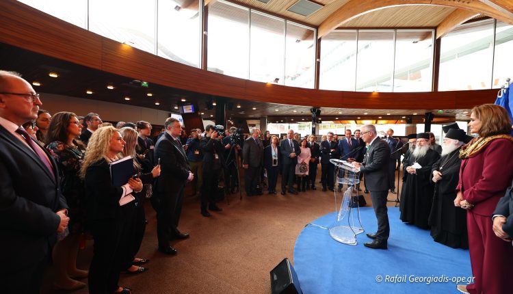 Το-Άγιον-Όρος-στο-κέντρο-του-Στρασβούργου-–-Ο-Παντοκράτορας-μεσουράνησε-στην-Ολομέλεια-της-Ευρώπης-(ΒΙΝΤΕΟ-–-ΦΩΤΟ)