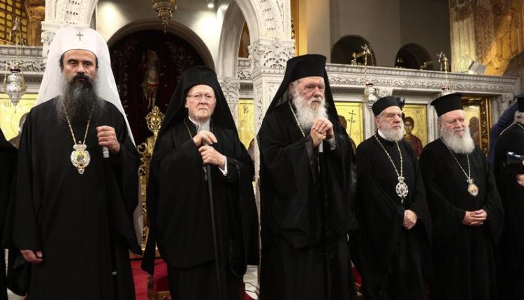 Η-έναρξη-του-Β’-Διεθνούς-Επιστημονικού-Συνεδρίου-του-περιοδικού-“Θεολογία”