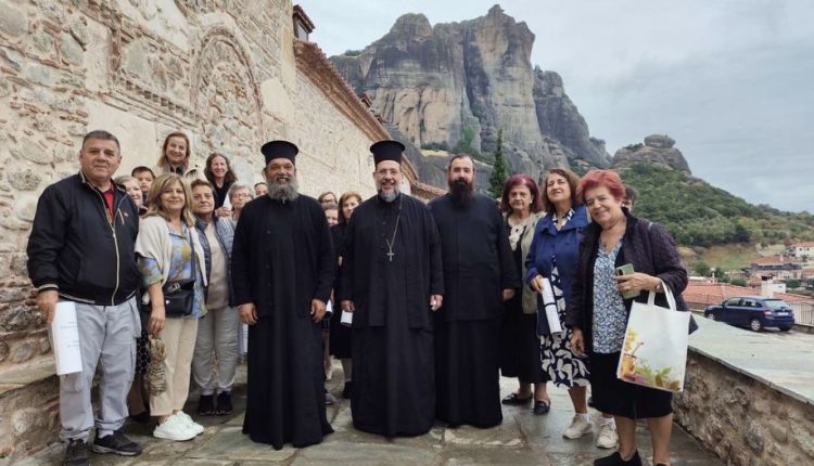 Προσκυνηματική-εκδρομή-απο-το Γραφείο-Εσωτερικής-και-Εξωτερικής-Ιεραποστολής-της-Μητρόπολης-Μαρωνείας-στα-Μετέωρα