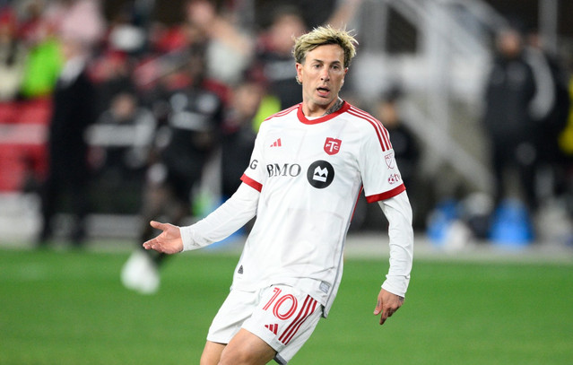 serie-a-–-Μπερναρντέσκι:-Αν-ήμουν-ομοφυλόφιλος-θα-ήμουν-υπερήφανος