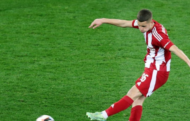 «Δοκιμαστικό»-για-κορυφαία-ευρωπαϊκή-ομάδα-ο-Μουζακίτης