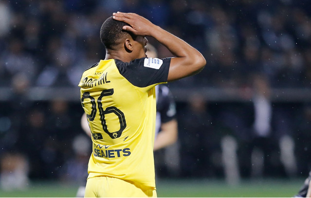 Έξαλλοι-με-τον-Μαρσιάλ-στο-Μεξικό-–-«Παίζει-σαν…-κώνος»