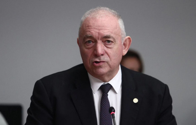 Λέκκας:-Σε-περιοχή-μεγάλων-ρηγμάτων-ο-σεισμός-στη-Ζάκυνθο-–-Προσοχή-για-κατολισθήσεις-στις-δυτικές-παραλίες