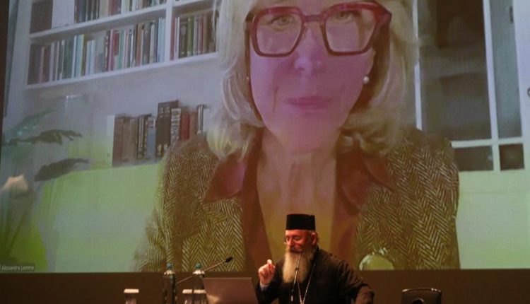 «Σώμα,-εξάρτηση-και-περατότητα-στην-ψηφιακή-εποχή»-στο-Συνέδριο-του-περιοδικού-«Θεολογία»