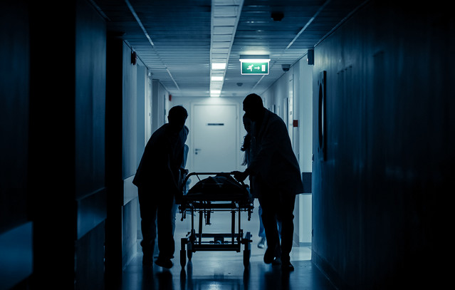 Θρήνος-στην-Άρτα:-Πέθανε-28χρονη-έγκυος-λίγες-ώρες-μετά-την-εισαγωγή-στο-νοσοκομείο-–-«Υπέστη-αλλεργικό-σοκ-από-αντιβίωση»