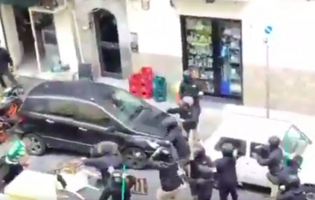 champions-league:-Επεισόδια-και-μάχες-σώμα-με-σώμα-πριν-το-Νάπολι-–-Σπόρτινγκ-Λισαβόνας