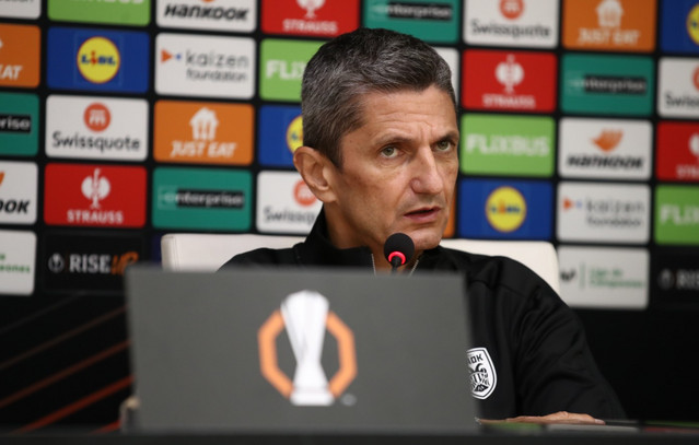 Λουτσέσκου:-Υπάρχει-ένα-κλίμα-λες-και-τελειώνει-η-σεζόν-και-ο-ΠΑΟΚ-είναι-στη-ζώνη-του-υποβιβασμού