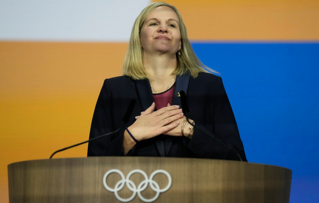 ΔΟΕ:-Την-Ολυμπιακή-επιτροπή-της-Παλαιστίνης-υποδέχθηκε-στη-Λοζάνη-η-Κίρστι-Κόβεντρι