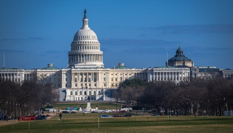 «Διακοπή-λειτουργίας»-στις-ΗΠΑ:-Τι-σημαίνει-για-τις-υπηρεσίες-της-κυβέρνησης