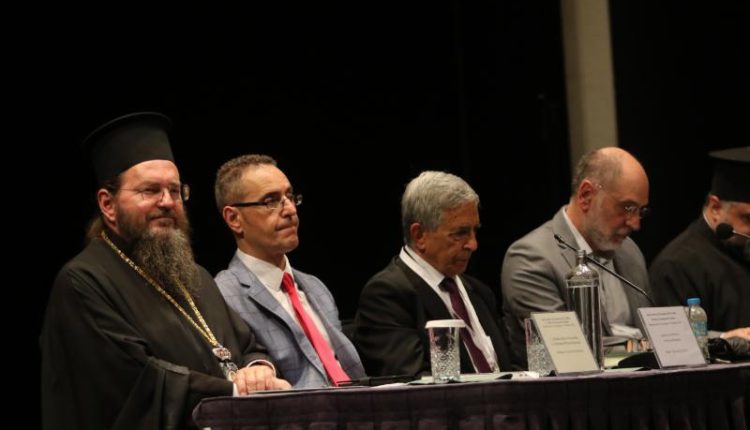 Θ΄-Συνεδρία:-Το-σώμα,-ένα-πουκάμισο-αδειανό:-θεολογικές-απαντήσεις-στην-ψηφιακή-εξαΰλωση