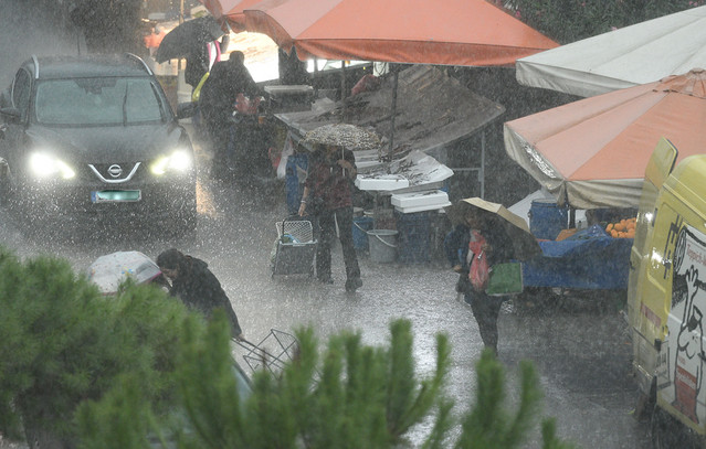 Σε-εξέλιξη-το-νέο-κύμα-κακοκαιρίας:-Μηνύματα-του-112-σε-Ιόνιο-και-Πελοπόννησο-–-Πότε-θα-κορυφωθούν-τα-φαινόμενα