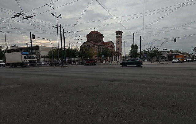 Νεκρός-44χρονος-αναβάτης-πατινιού-μετά-από-σύγκρουση-με-μοτοσικλέτα-στην-Πέτρου-Ράλλη-–-Ο-οδηγός-της-εγκατέλειψε-το-σημείο