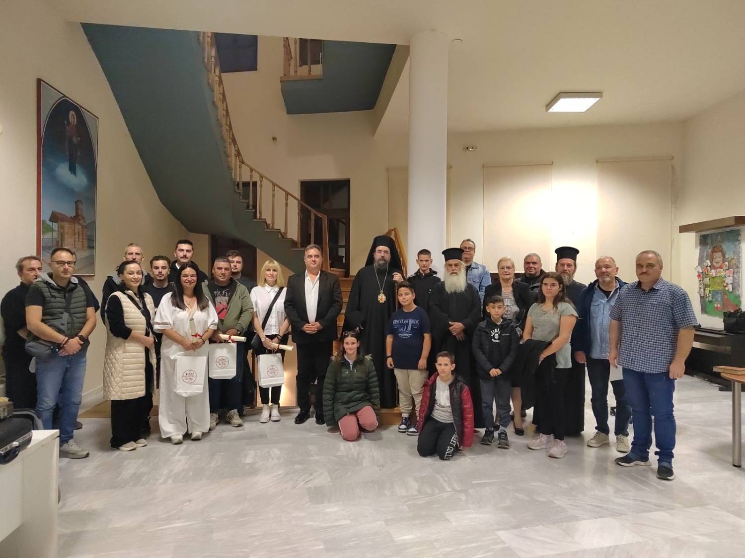 Αγιασμός-στην-Σχολή-Βυζαντινής-Μουσικής-και-Αγιογραφίας-στην-Μητρόπολη-Καστορίας