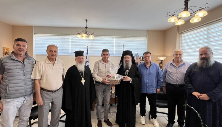 Η-αγάπη-της-Εκκλησίας-των-Πατρών-στους-πυρόπληκτους-της-Αχαΐας