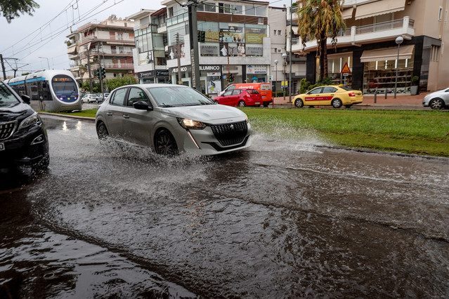 Αποκαταστάθηκε-η-κυκλοφορία-στη-Γραμμή-7-του-Τραμ