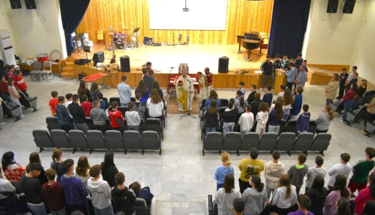 Θεία-Λειτουργία-στο-Μουσικό-Γυμνάσιο-–-Λύκειο-Κομοτηνής
