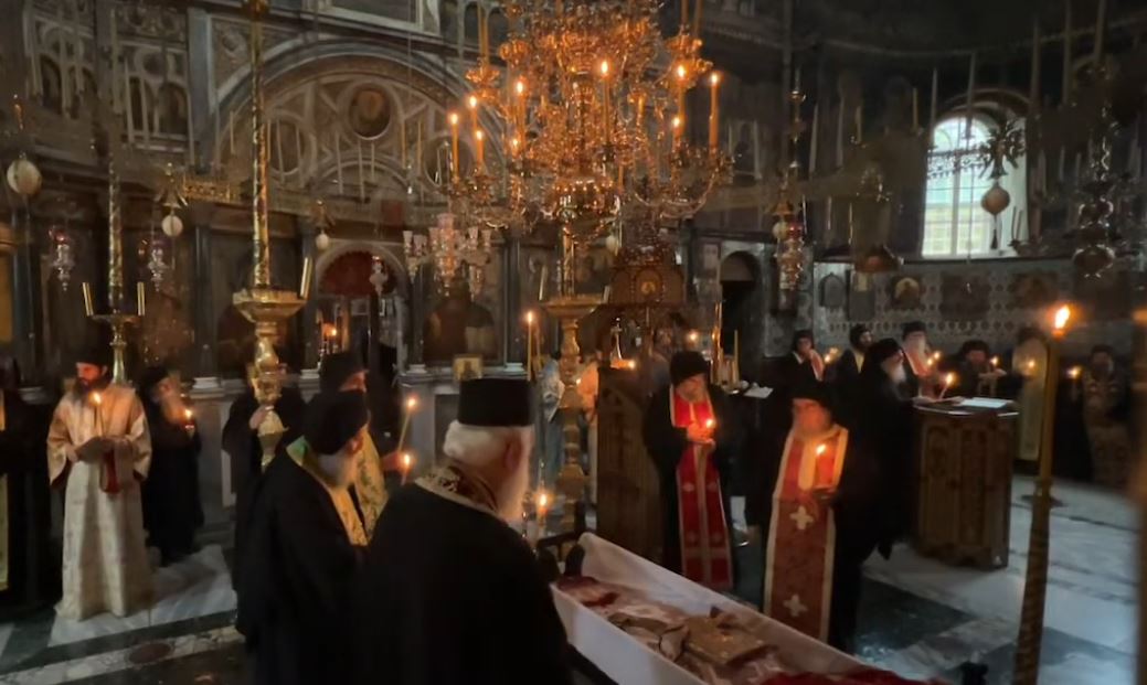 Η-Εξόδιος-Ακολουθίας-του-μακαριστού-Μητροπολίτη-Ροδοστόλου-κυρού-Χρυσοστόμου