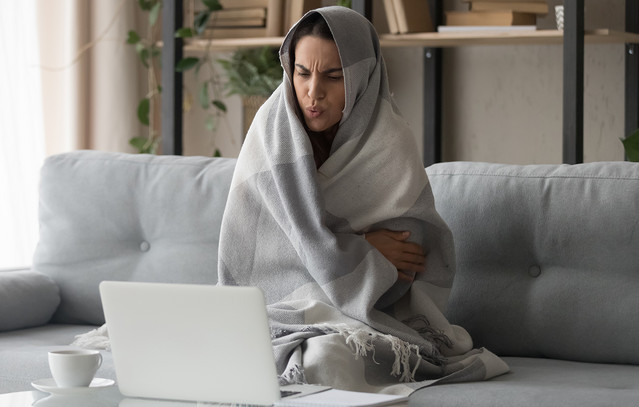 Κρυολόγημα,-γρίπη-ή-κορονοϊός;-Ποιες-είναι-οι-διαφορές-στα-συμπτώματα,-πόσο-επηρεάζει-το-κρύο;